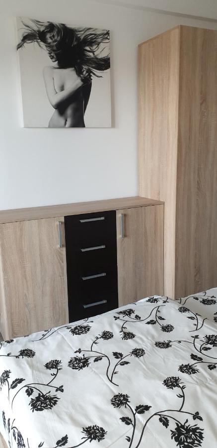 Domeview Apartment - Vitan Mall Bukares Bagian luar foto