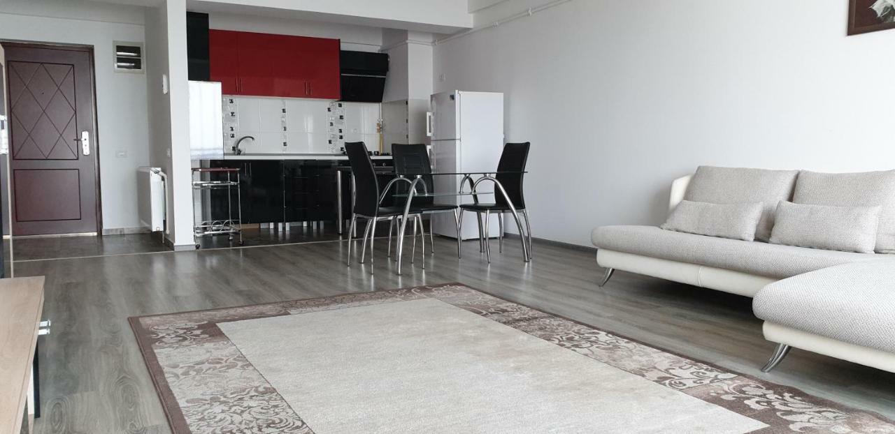 Domeview Apartment - Vitan Mall Bukares Bagian luar foto